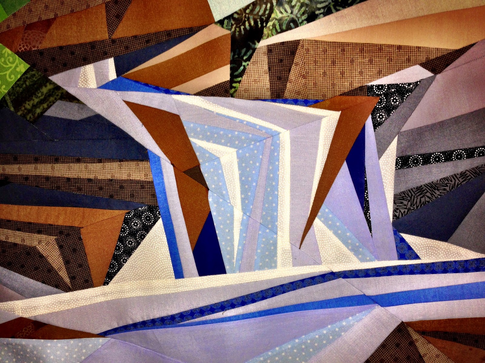 Quilt Art Designs WiP Wednesday again...