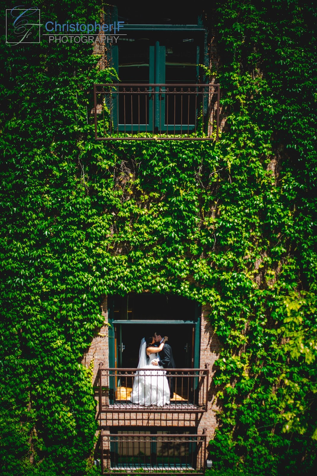 Chicago Wedding Ivy Room Portrait