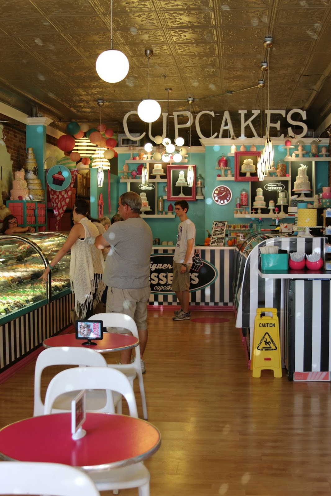 Nomadic Newfies Cupcake Heaven aka Valparaiso