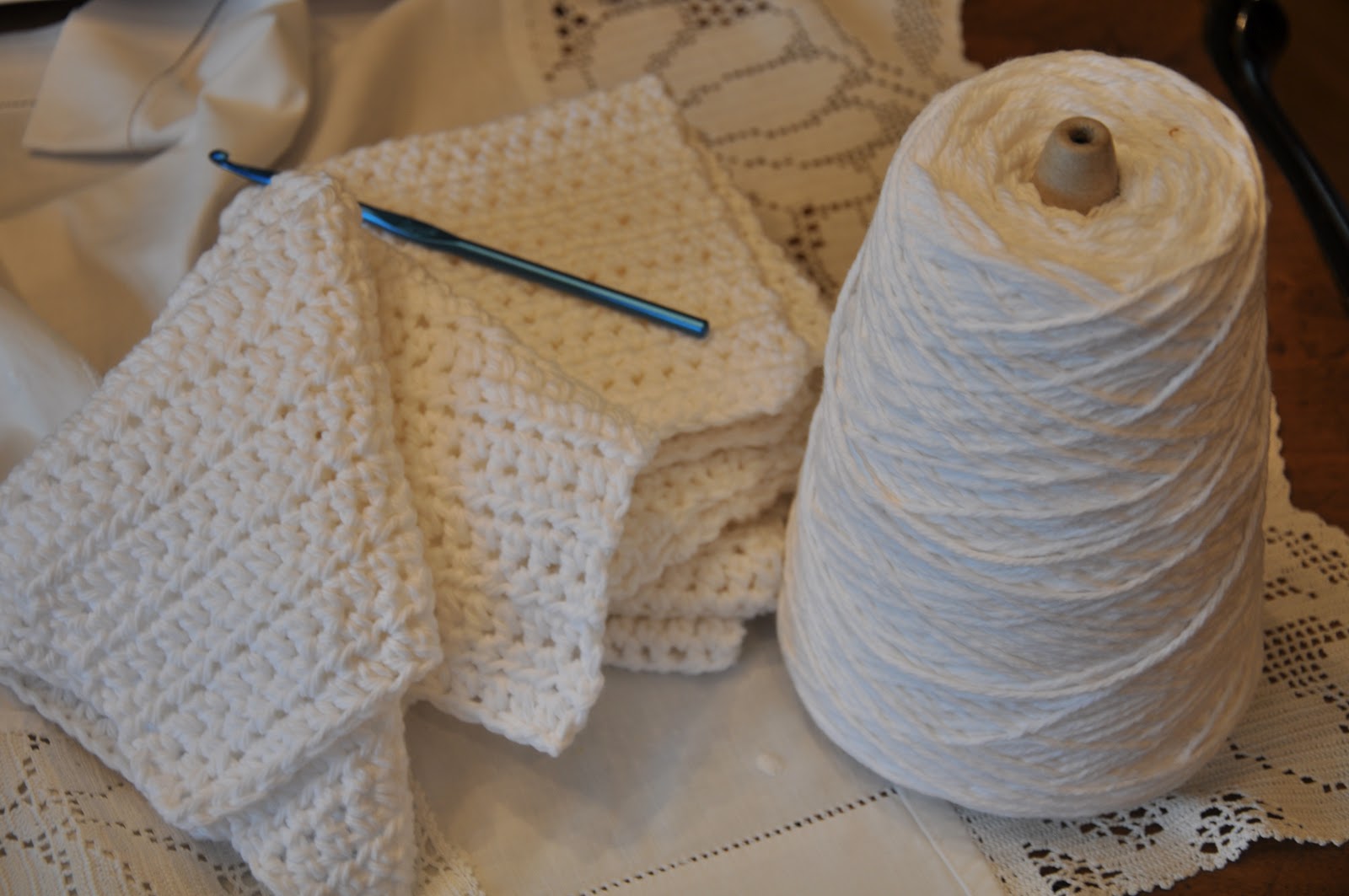 ... cotton yarns Free Crochet Pattern 70274AD Crochet Baby Blankie : Lion