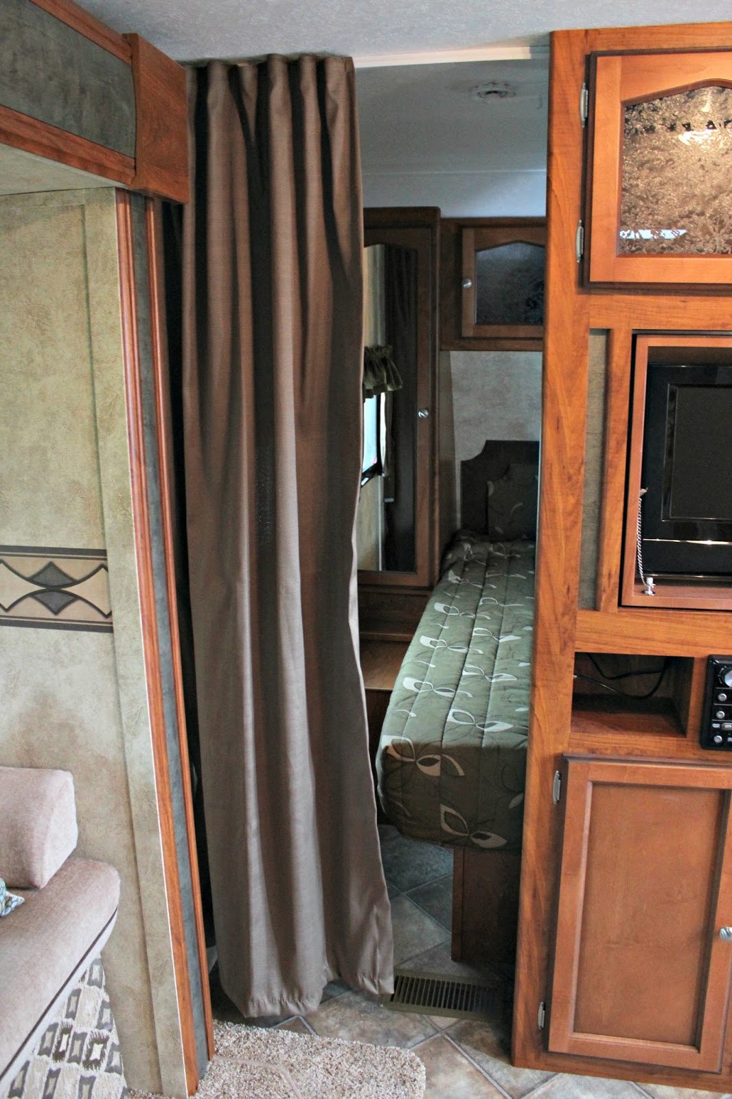 Vintage Dutch Girl Travel Trailer Makeover Part 8 Master