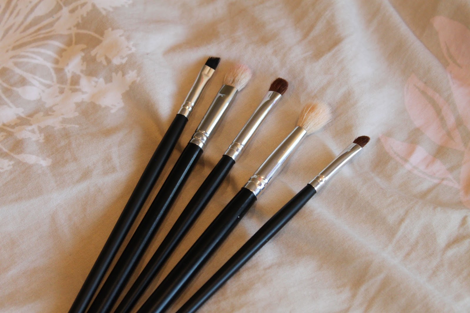 The beauty breakdown essential must have favorite starter kit eyeshadow makeup brushes brush coastal scents crown brush 