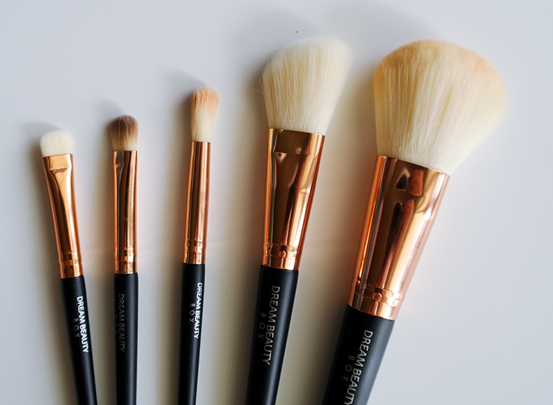 Bookish Lifestyle Beauty Product Review Dream Beauty Box Professional