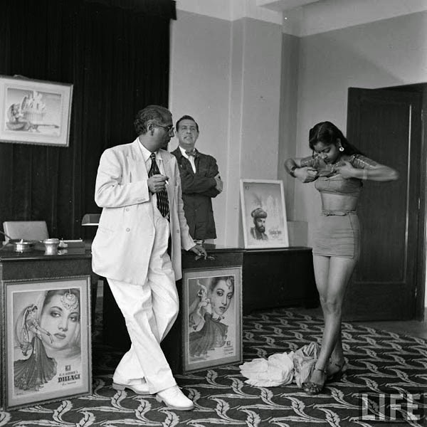 sumit nirban on facebook: Casting couch exists in Bollywood
