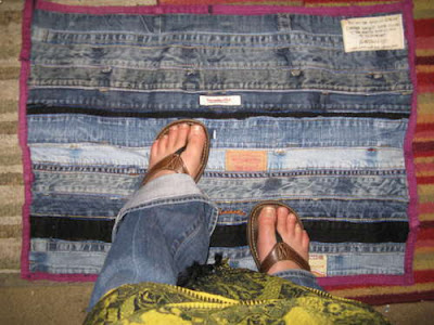 Repurposing Underfoot Totally Diy Recycled Rugs Recyclenation