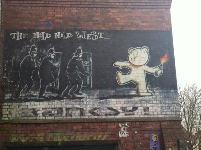 Pin De C M En The Basques Con Imagenes Arte Callejero