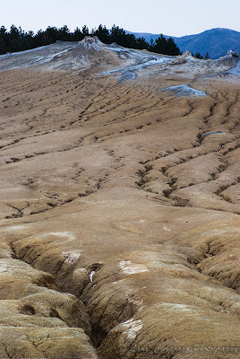 Rezervația Vulcanii noroioși-Berca Mud Volcanoes-Schlammvulkane von Berca