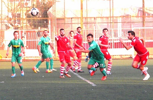 FERKY PLAY OFF AKINA: 2-1