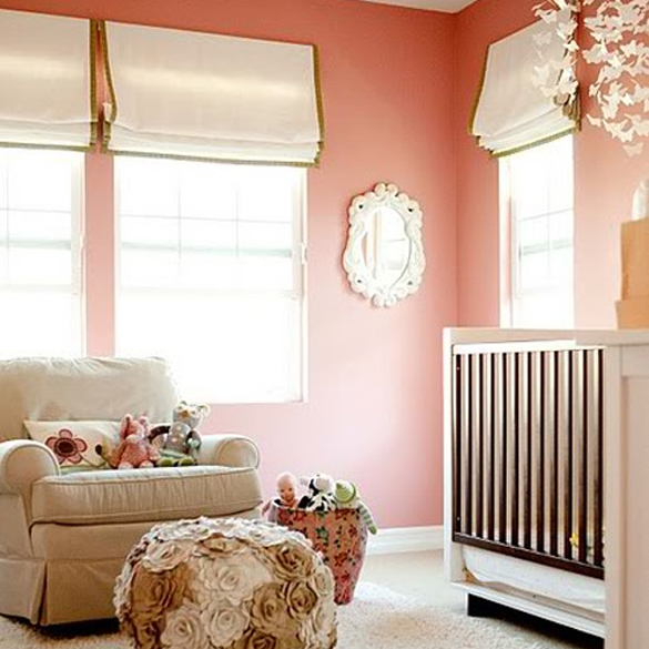 Dormitorio de bebé en crema y coral - Dormitorios colores y estilos