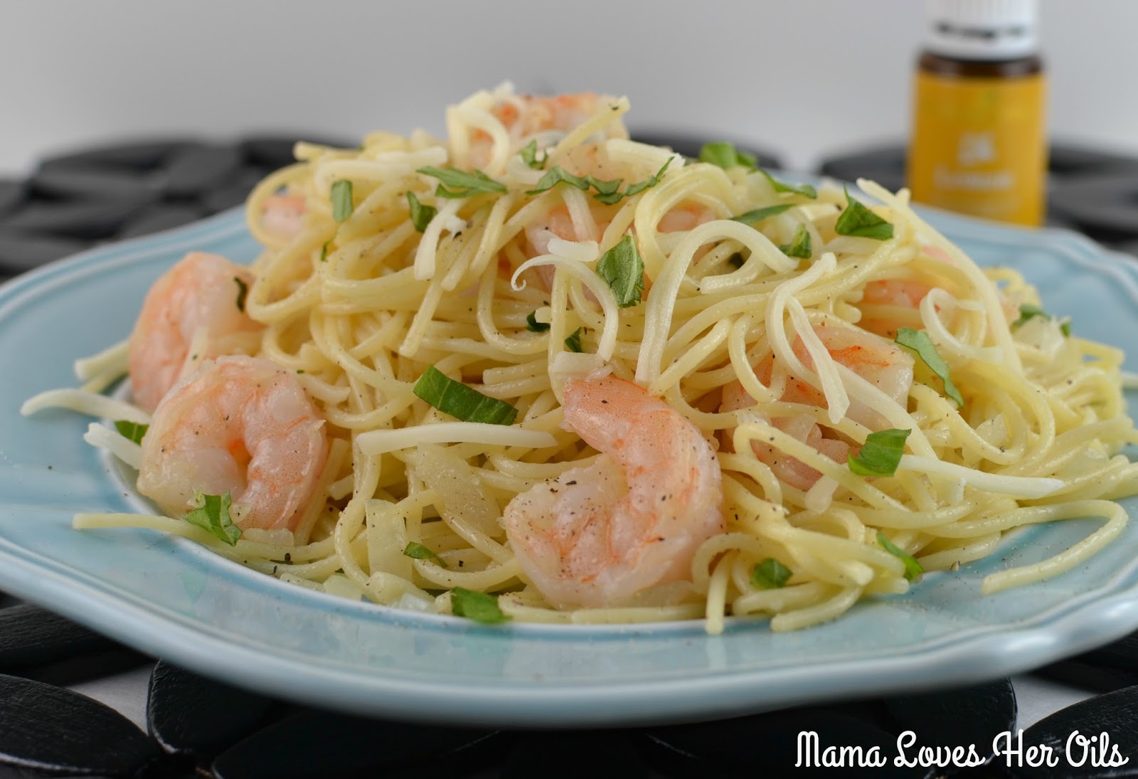 Lemony Basil Shrimp Pasta Recipe