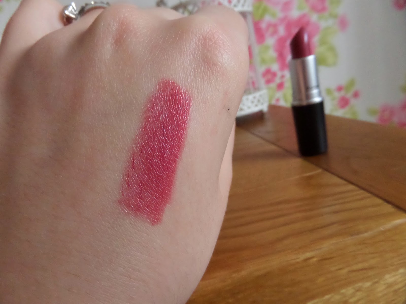 Comealongbeth Mac Lipstick Review Craving