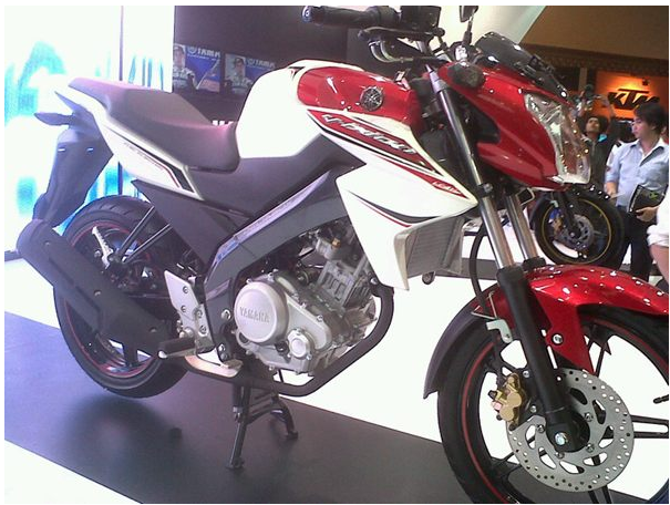 Foto Yamaha New Vixion Black Foto Yamaha New Vixion Black