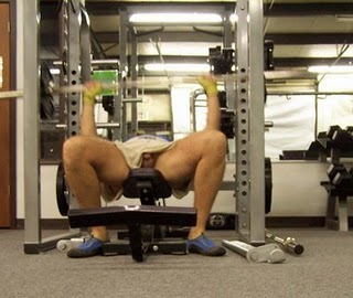 Descuidos se te salio el pajarito y ni te das cuenta Descuidos se te salio el pajarito y ni te das cuenta