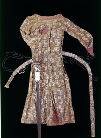 Roupa, espada e cinto do Príncipe D. Fernando de La Cerda