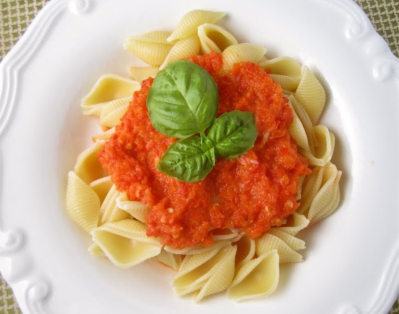 Stephanie Cooks Spanish Roasted Red Pepper Sauce