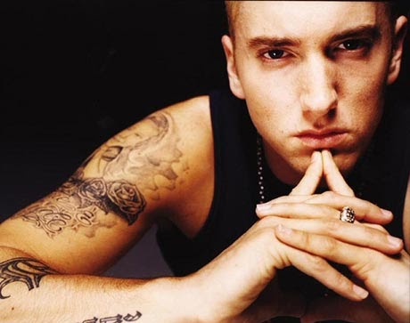Eminem-Mockingbird (lyric video for Rap Battle WBB) 
