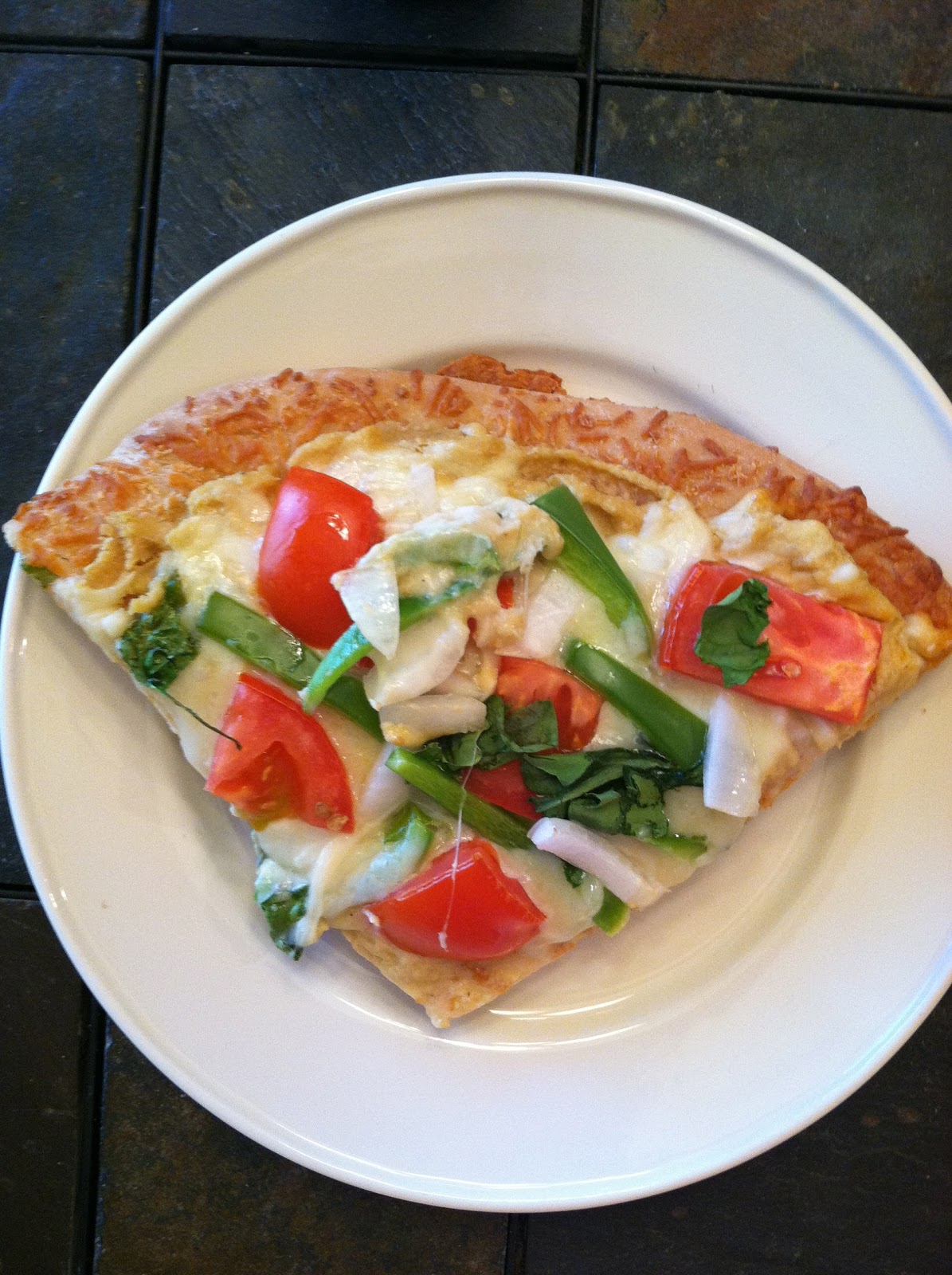 Coast to Closet Garlic Hummus Veggie Pizza