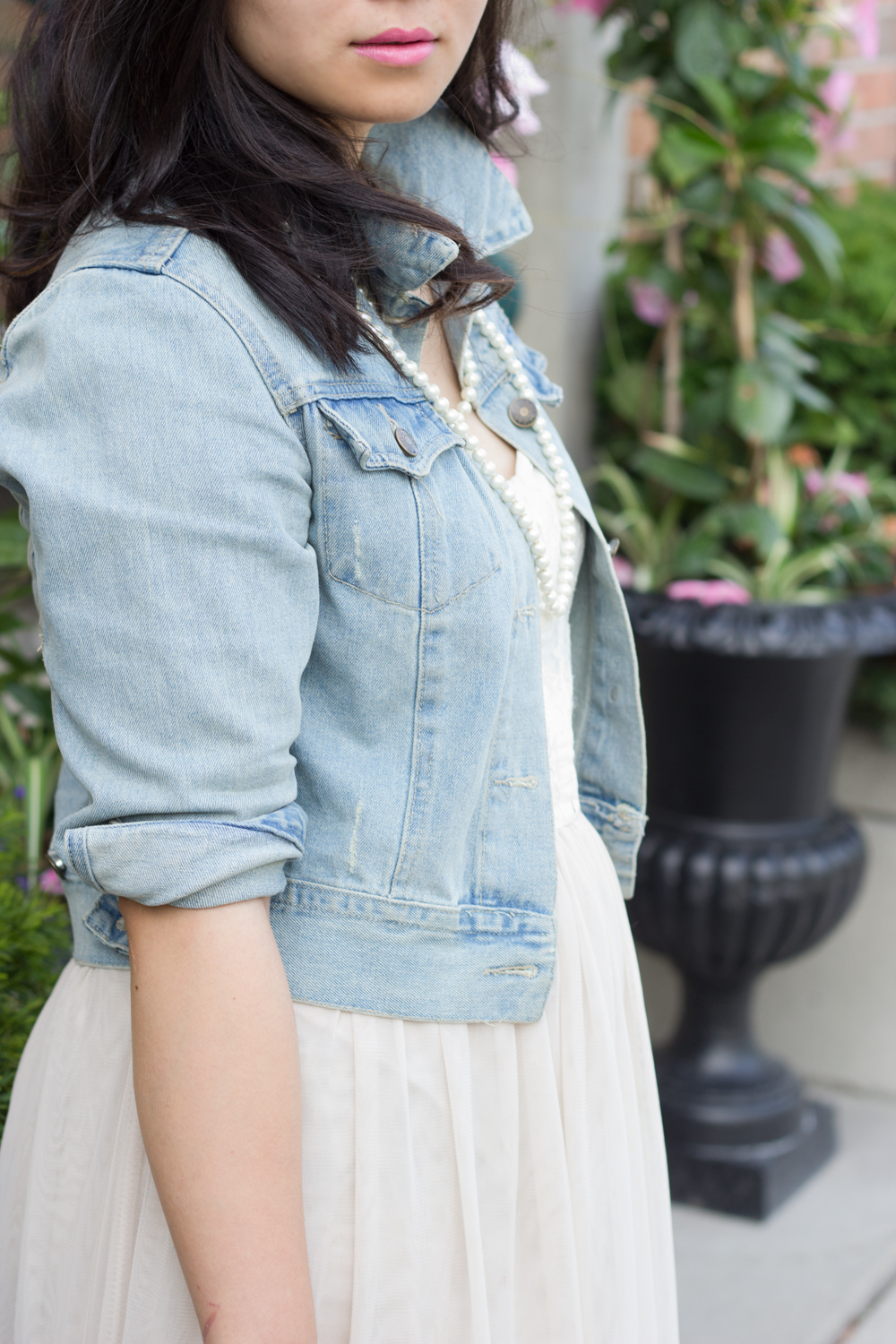 Denim-Jacket, Tulle-Dress, Pearls, Summer-Outfit