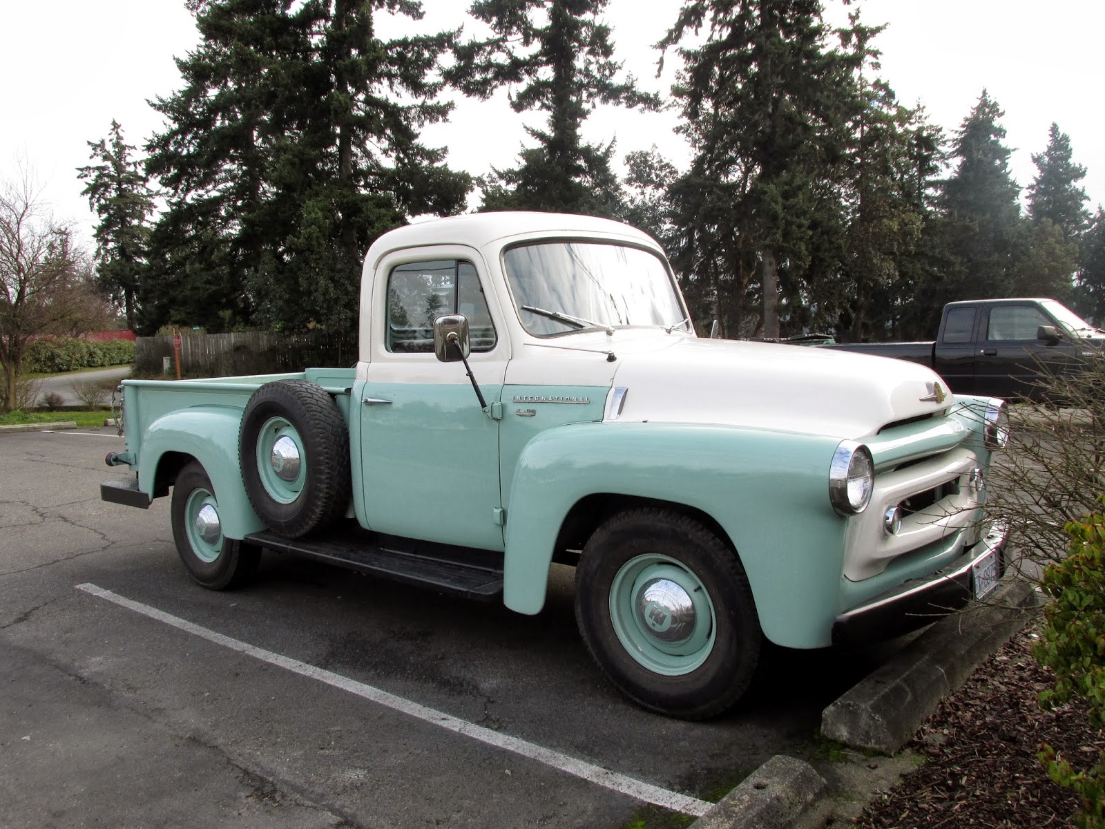 Seattle's Classics 1956 International Harvester S110 Pickup