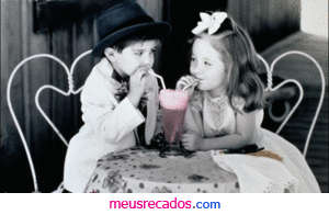 Nada é mais gostoso do que dividir um sorvete com um  amigo...