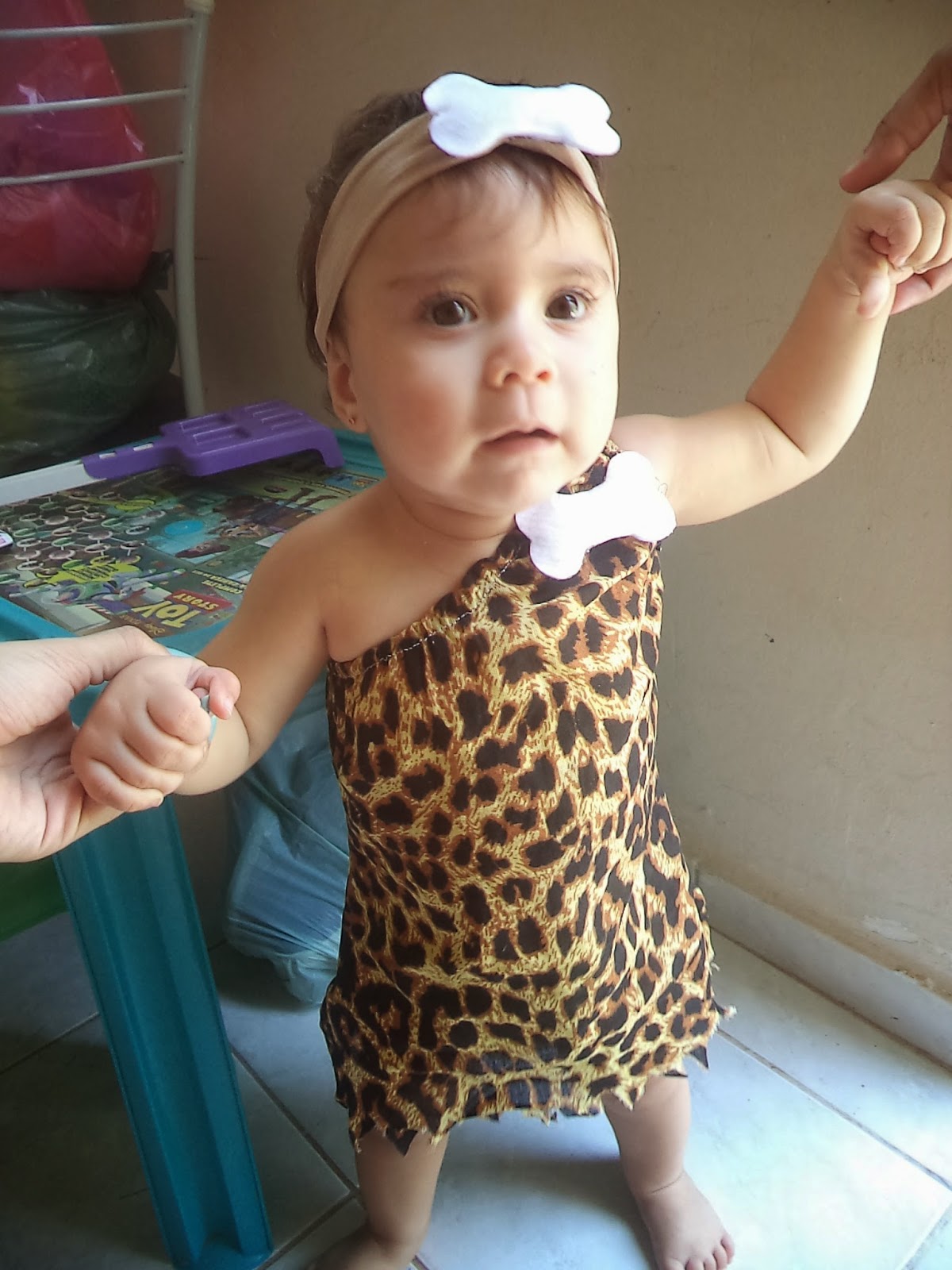 Get Fantasia De Carnaval Pedrita E Bambam Photos