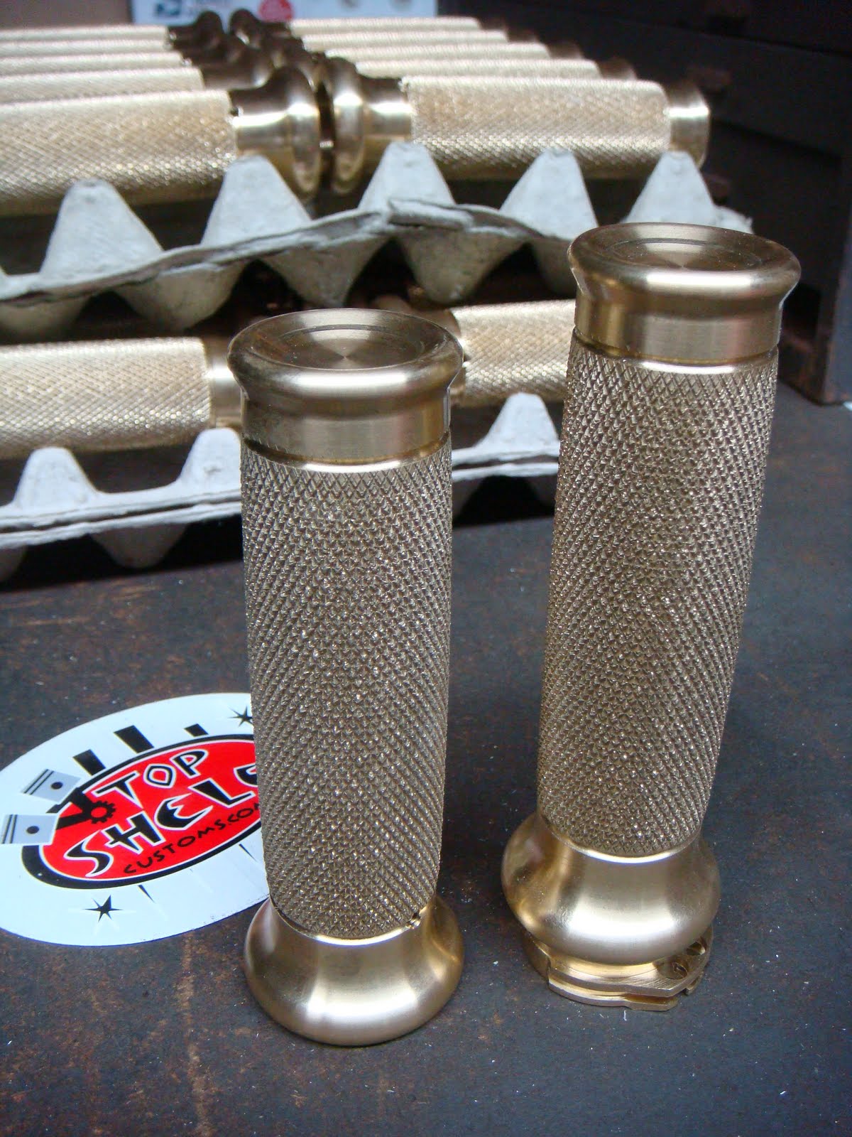 MOTOMO Top Shelf Customs Brass Motorcycle Grips