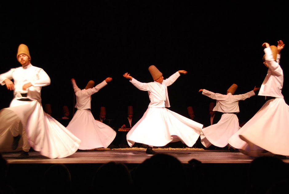 Le monde en fêtes Turquie quand Konya tourne au rythme des derviches