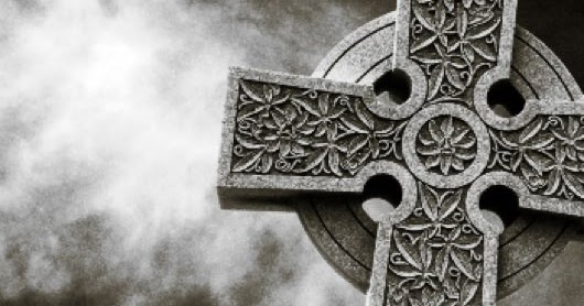 POZO DE ALMAS: LA CRUZ CELTA