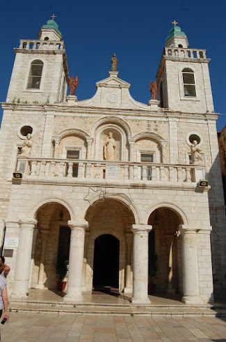 Basílica em Canah.