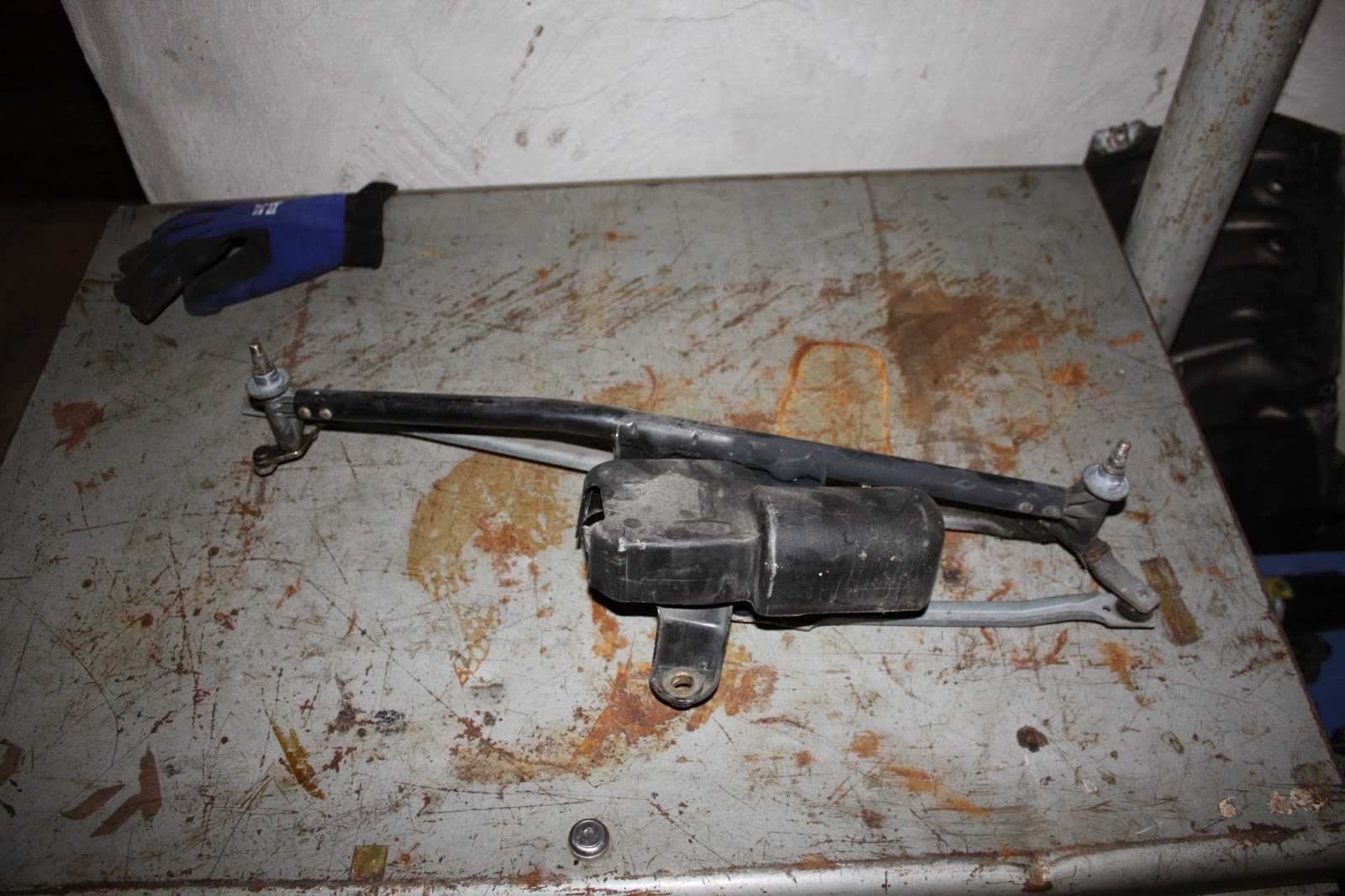 KrEvCon BMW Parts E30 Wiper Motor and Assembly