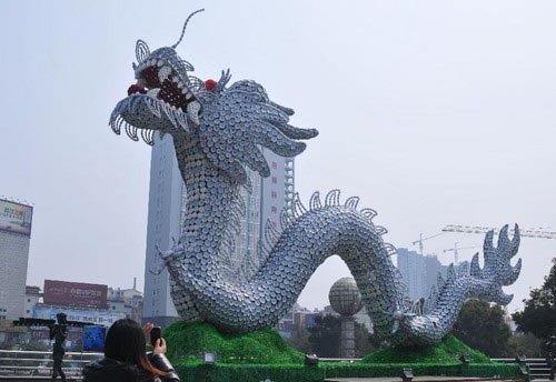 Monumentos de China.: DRAGONES EN LA MITOLOGÍA CHINA