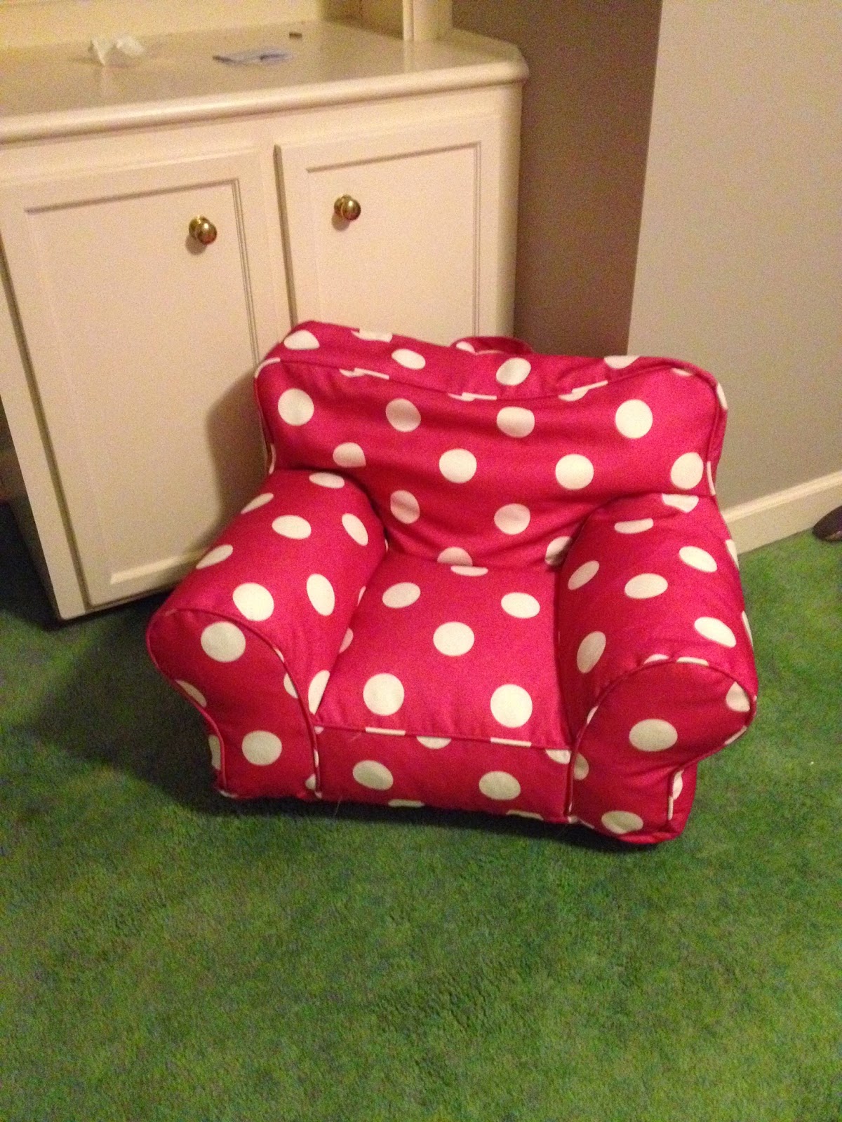 PolkaDotty Place PBK Knock Off Anywhere Chair