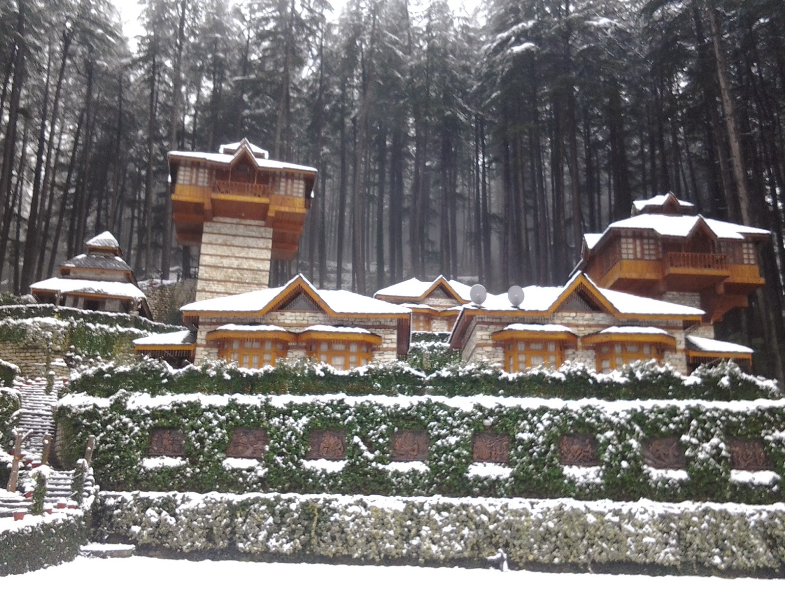 Resorts in Kasol Resorts in Kullu Manali Hotels in Kasol Himachal