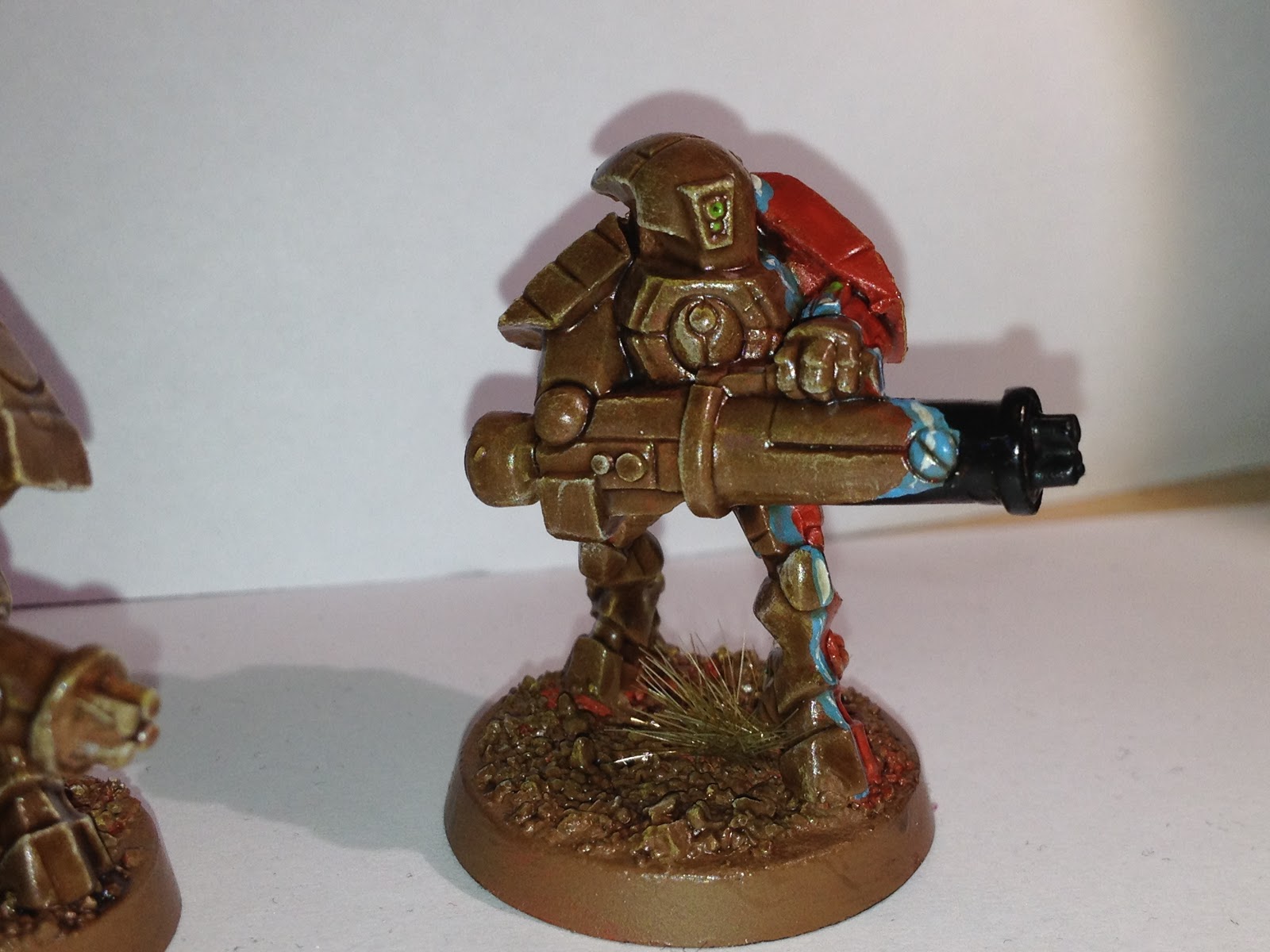 Tau Stealth Suits Of Paint and Men