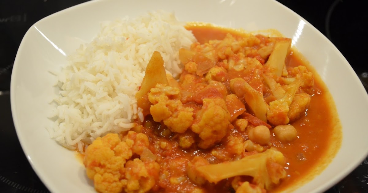 Cauliflower and Chickpea Coconut Curry ~ Stuff and Spice