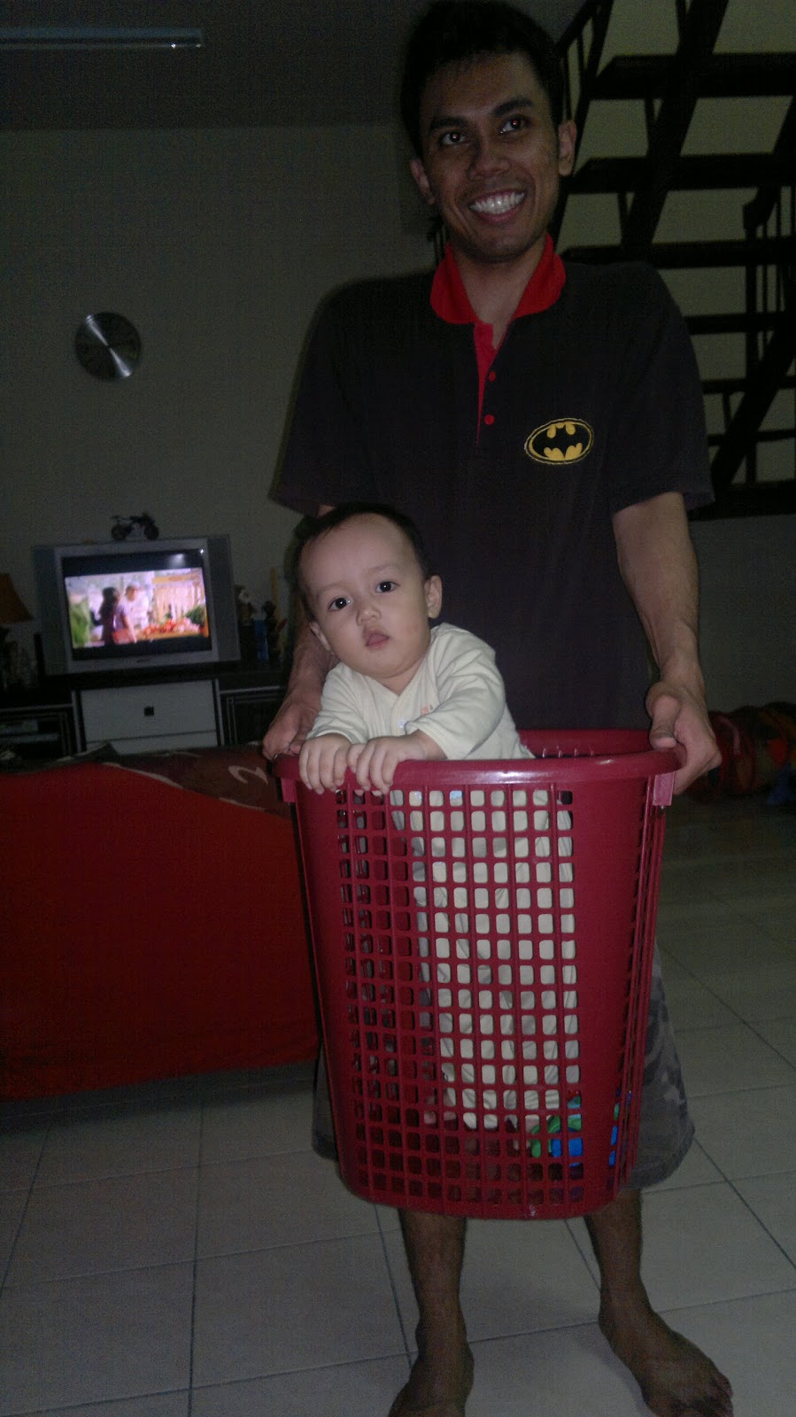 Apadianie Masuk Bakul Angkat Sendiri