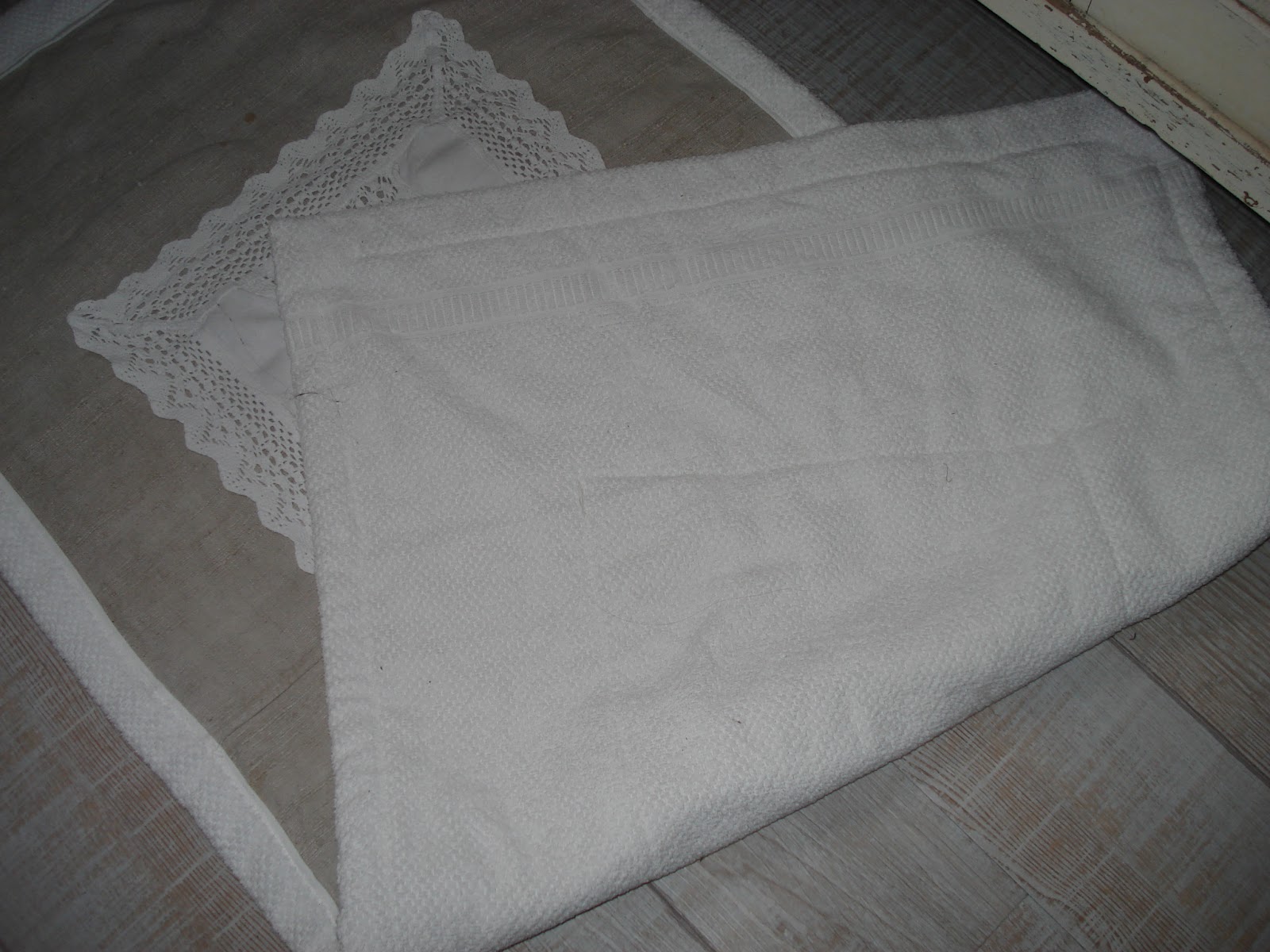 altes forsthaus: Badematte aus Mehlsack