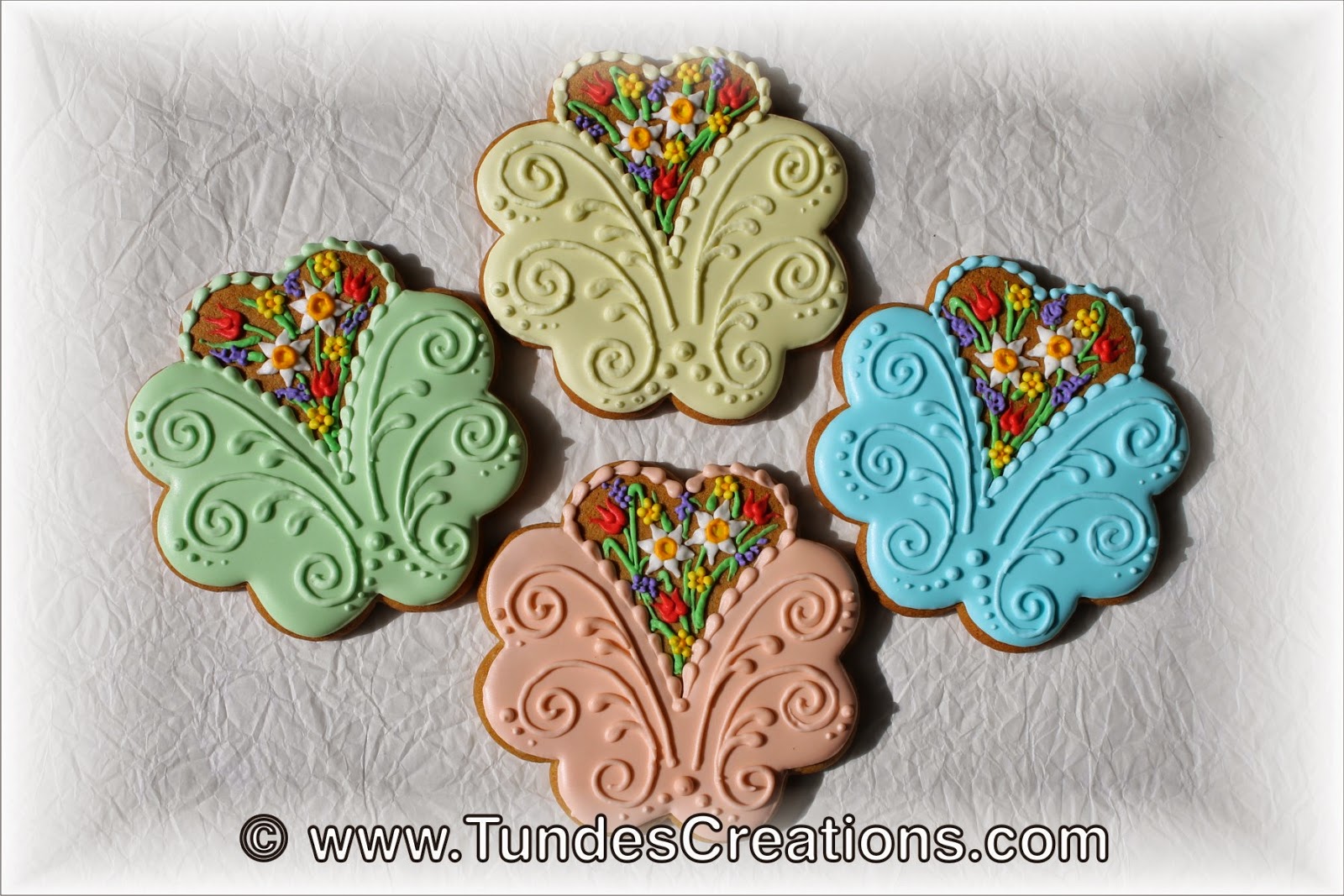 Easter cookies with spring flowers
