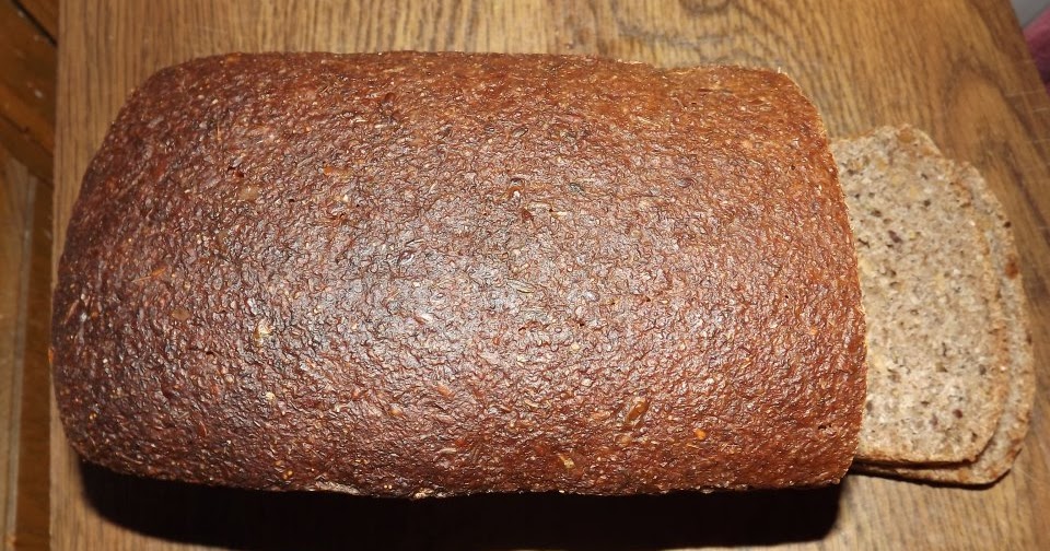 Estonian Cooking and Eating Rye bread rukkileib