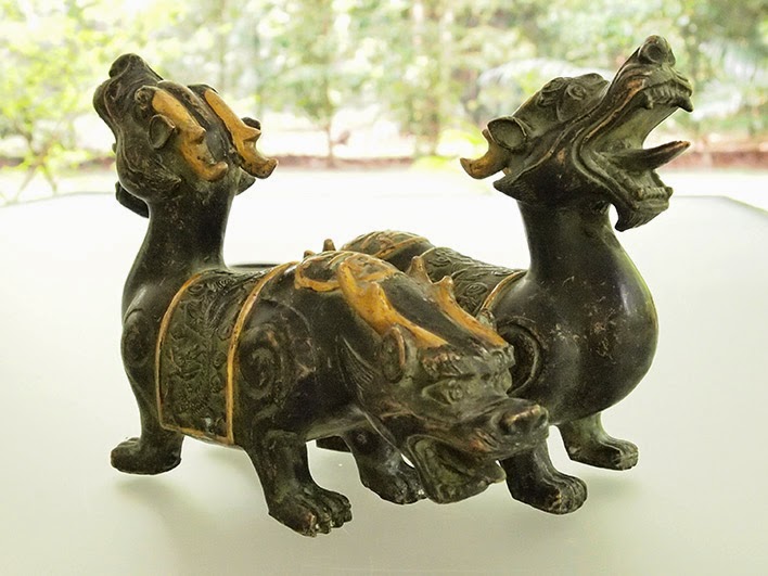 Double-headed dragons