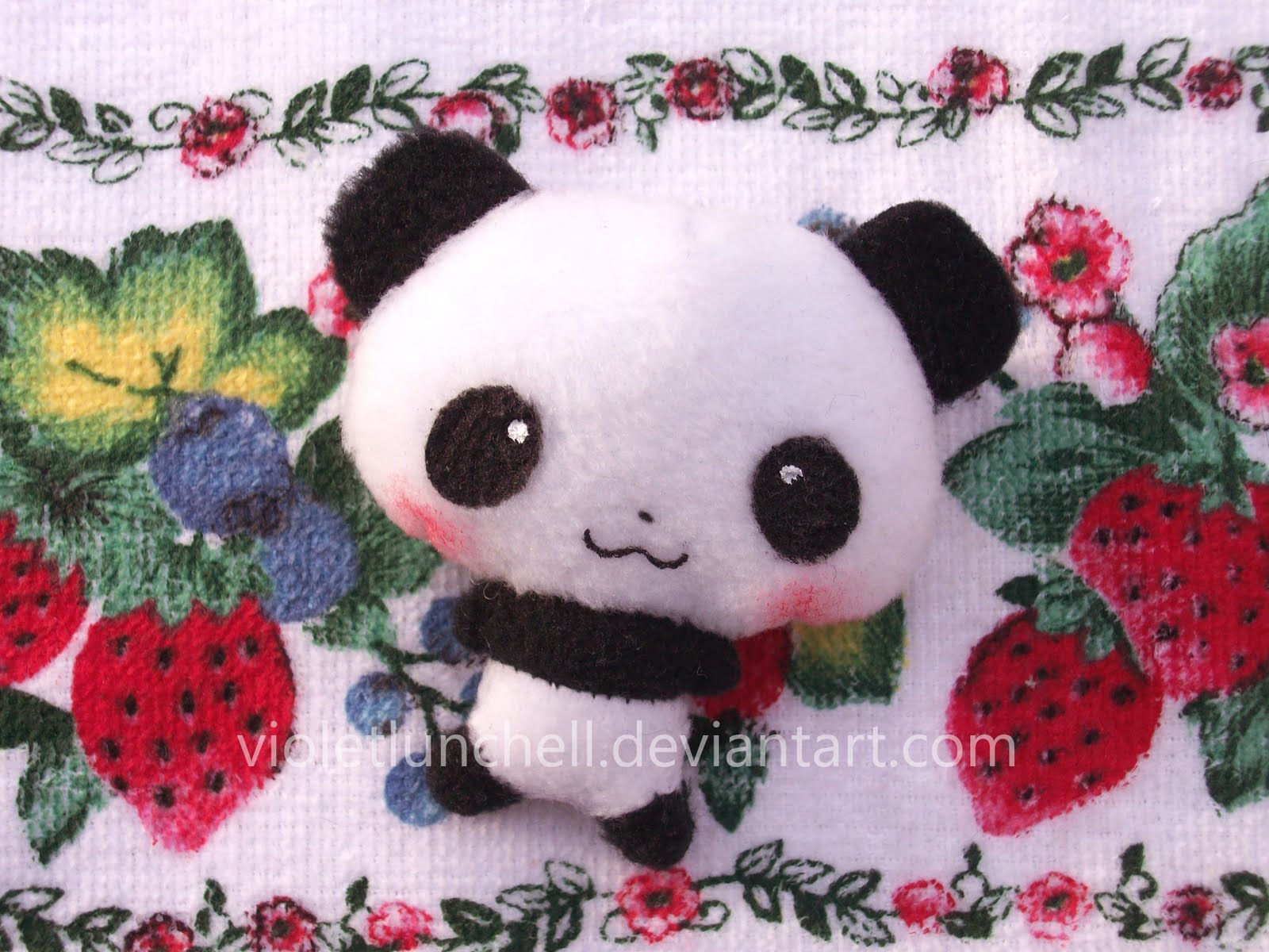 http://1.bp.blogspot.com/-bRE6e5V7pXQ/Tdeltk8ypZI/AAAAAAAAAWg/1jjEv9YEgMA/s1600/Kawaii_panda_plushie_by_VioletLunchell.jpg