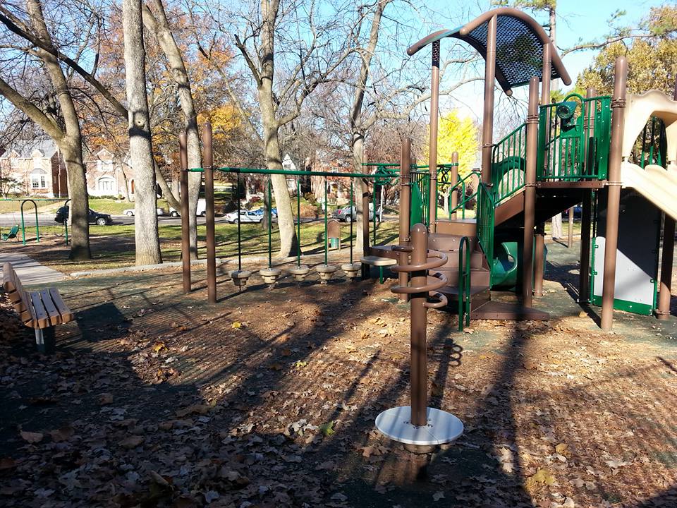 Play St. Louis Mooney Park, University City