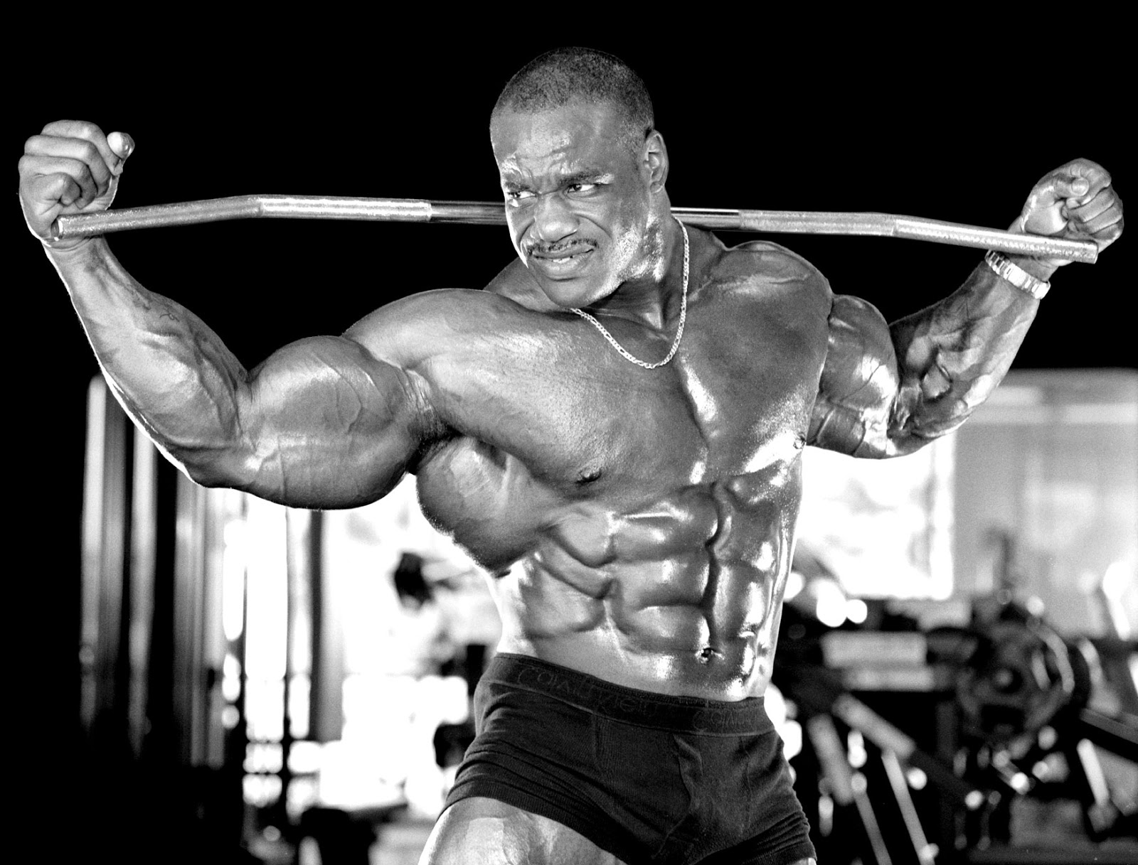 Chris Cormier How to build muscles