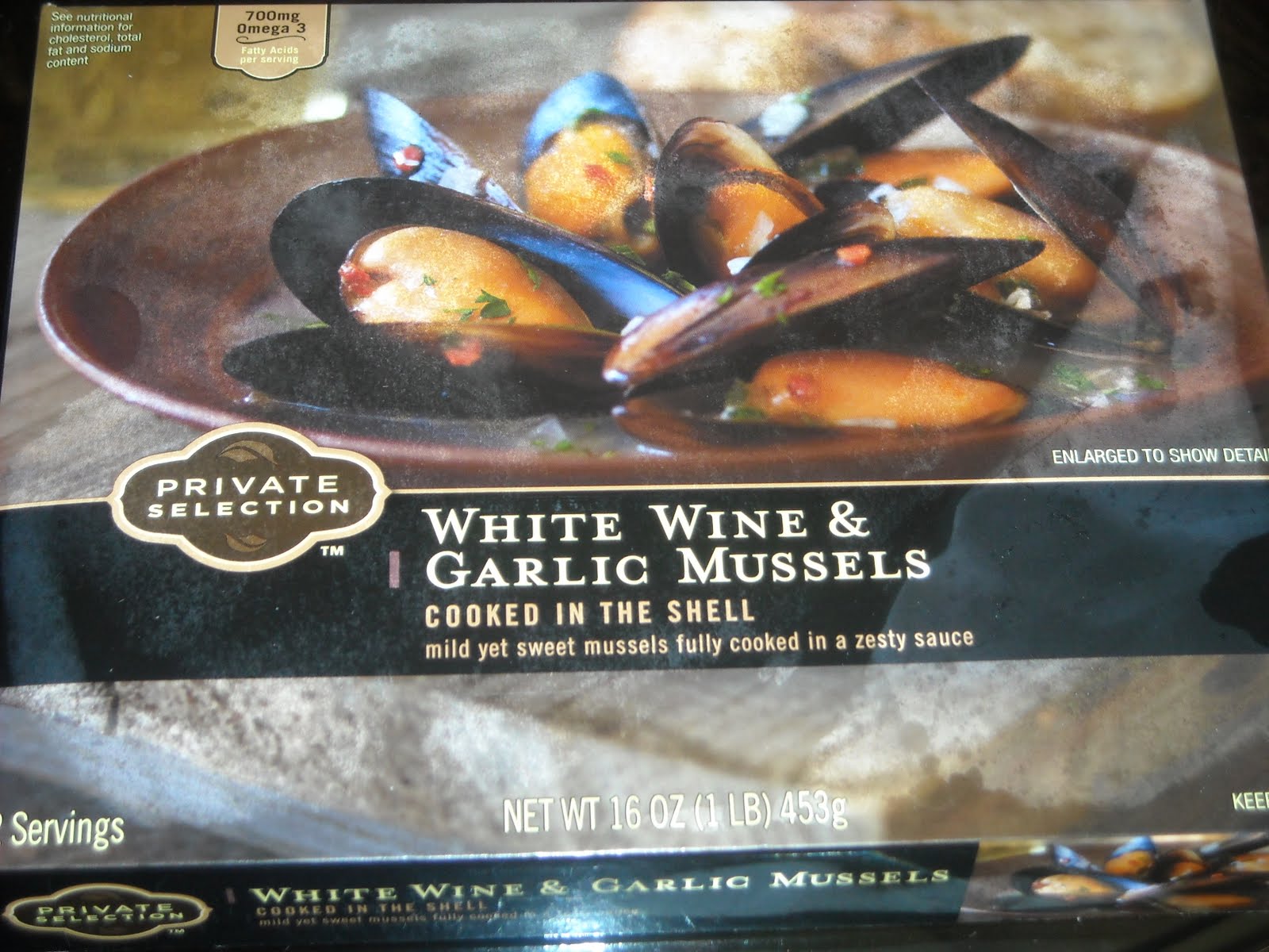 Red Kitchen Recipes White Wine and Garlic Mussels