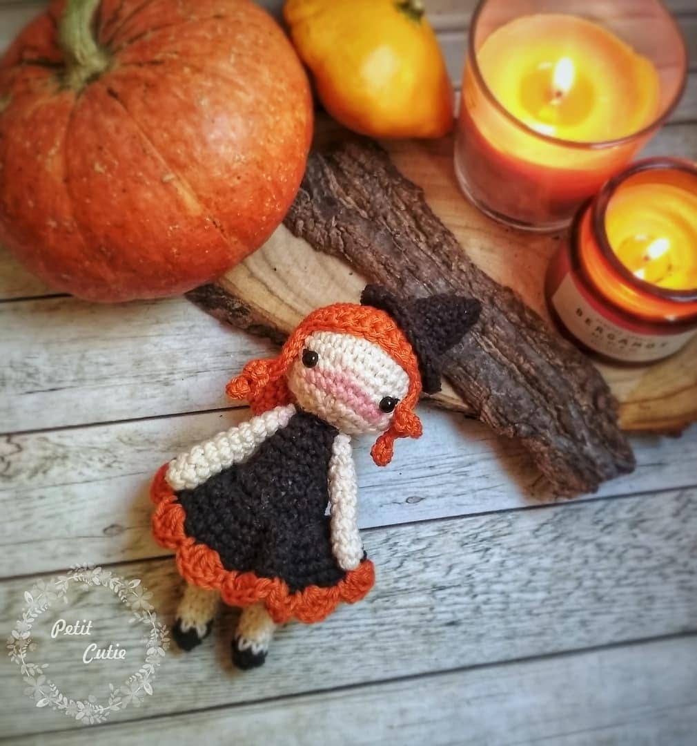 Amigurumi Halloween witch free pattern Amigurumi Halloween witch free pattern