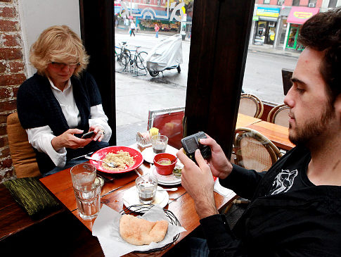 Razones erradicar el phubbing