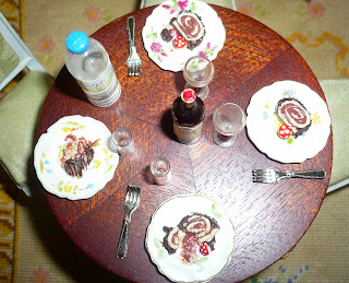 Repas de noel d Genevieve's miniacollection: Fin de réveillon (épisode 1) - The end of