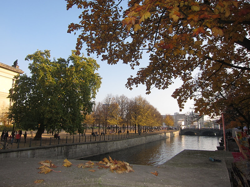 Paul Van Esch Partners 2016