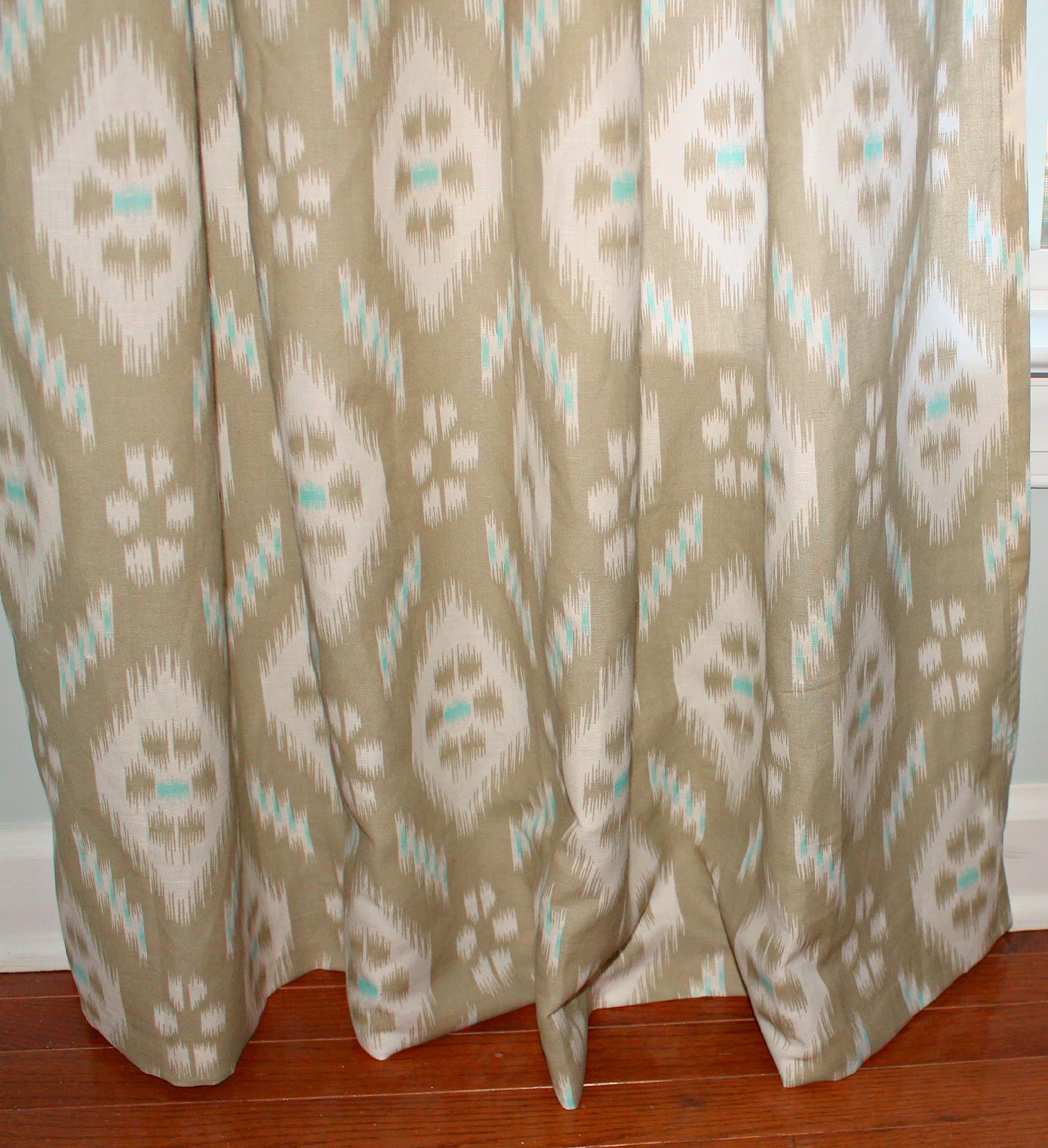 carolina on my mind: Dining Room: Ikat Curtains