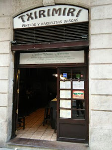 Excellent restaurant for "Tapas" in Barcelona Old Town.